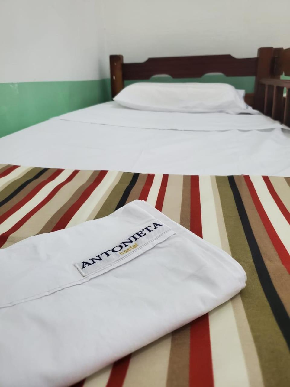 Antonieta Hostel E Bistro Белем Номер фото