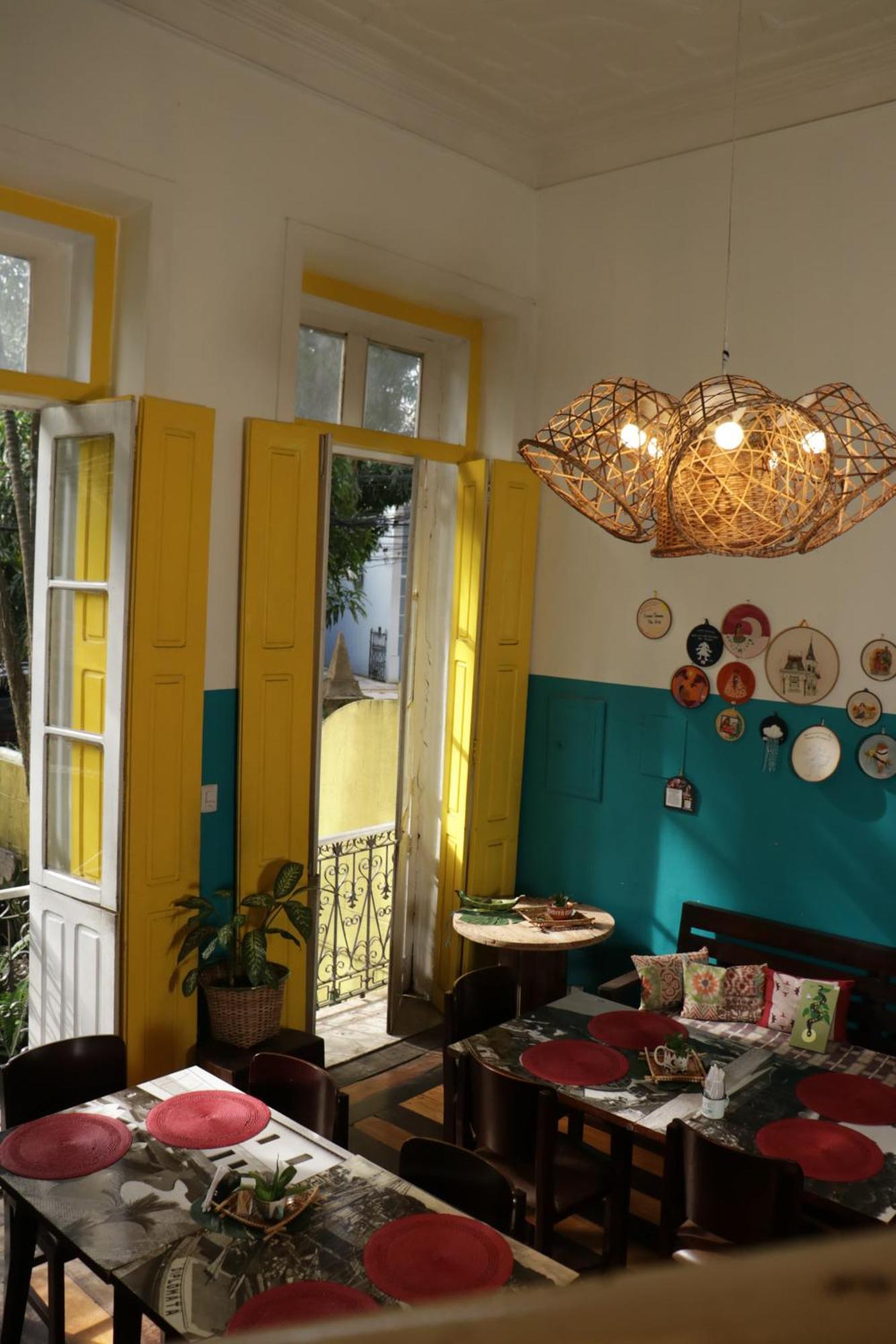Antonieta Hostel E Bistro Белем Экстерьер фото